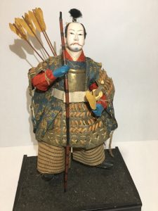 戦前五月人形 武者人形 八幡太郎 源義家人形 人形 の買取 東京都三鷹市井の頭買取実績 中央区の骨董品 古布 アンティーク着物 出張買取なら銀座 呂藝